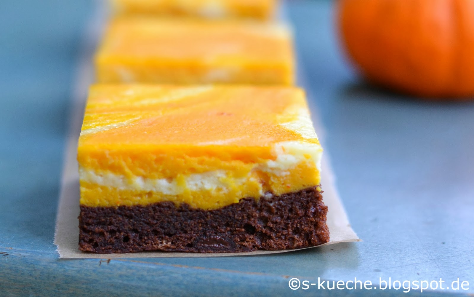 Kürbis-Cheesecake Brownies