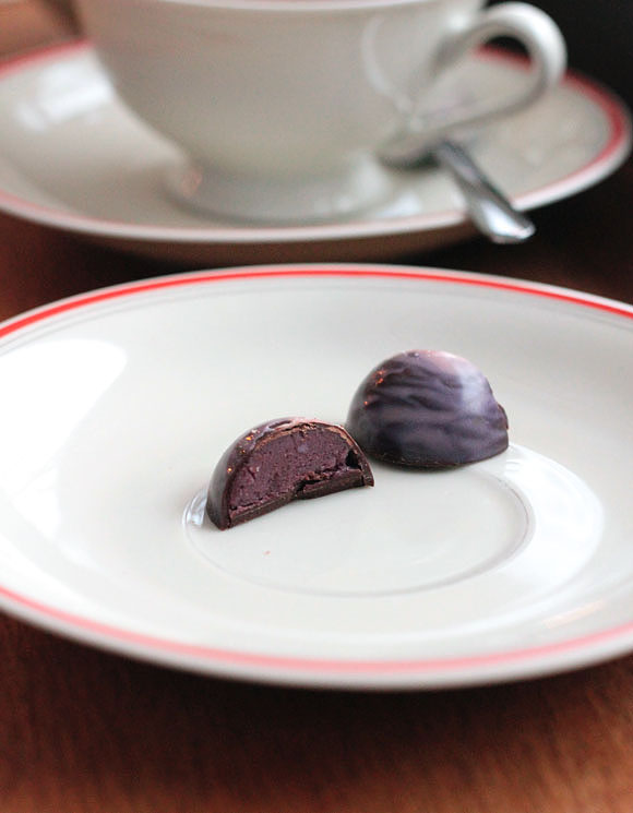Kirsch-Balsamico-Praline von Fabian Sänger